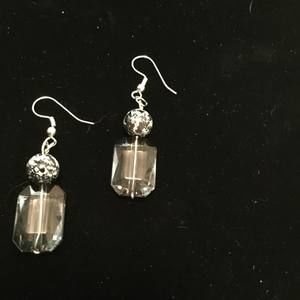 Meet your Posher, Cleota